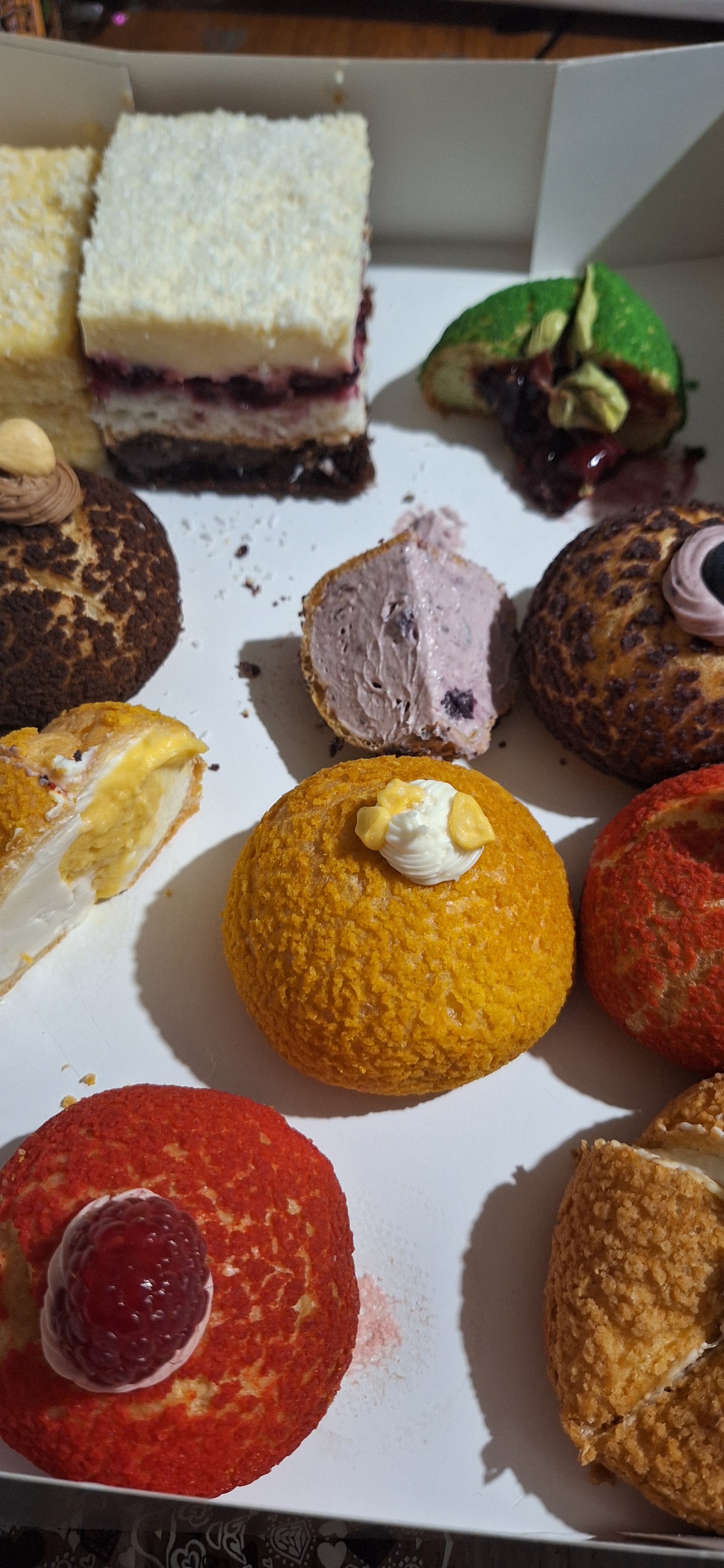 Prestige Cakes by Claudiu Pop