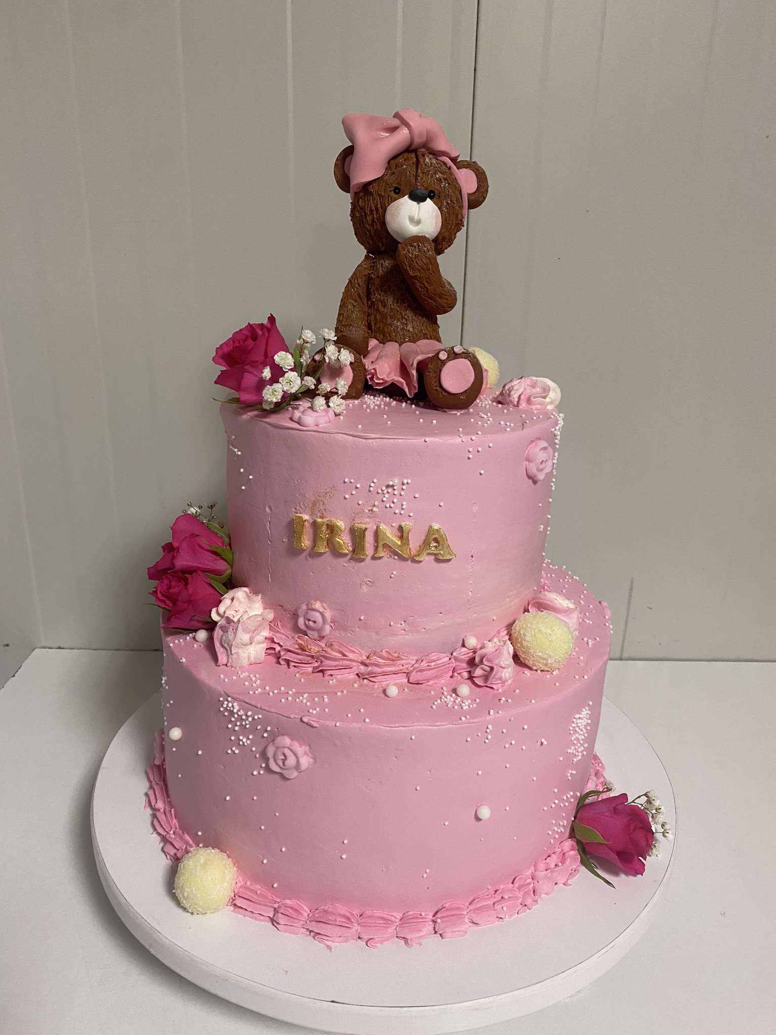 Mara’s Cake by Dina Pop