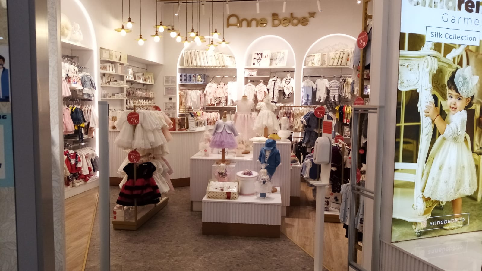 AnneBebe SunPlaza - Etaj 1