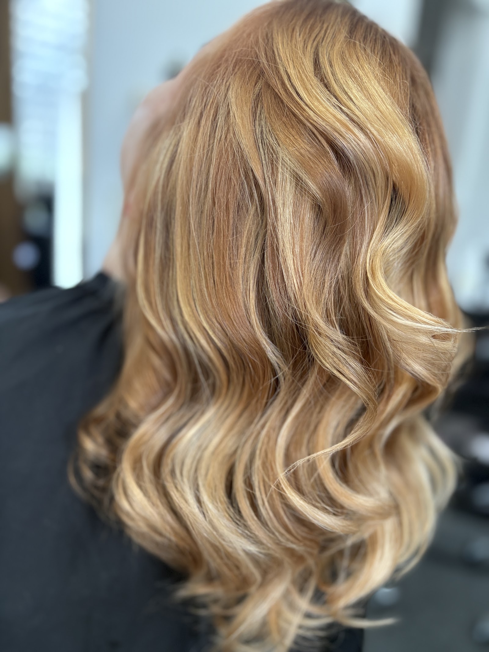 Hello Beauty Salon Baia Mare