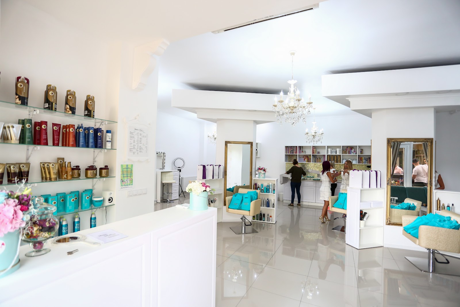 NOBLESSE BEAUTY STUDIO