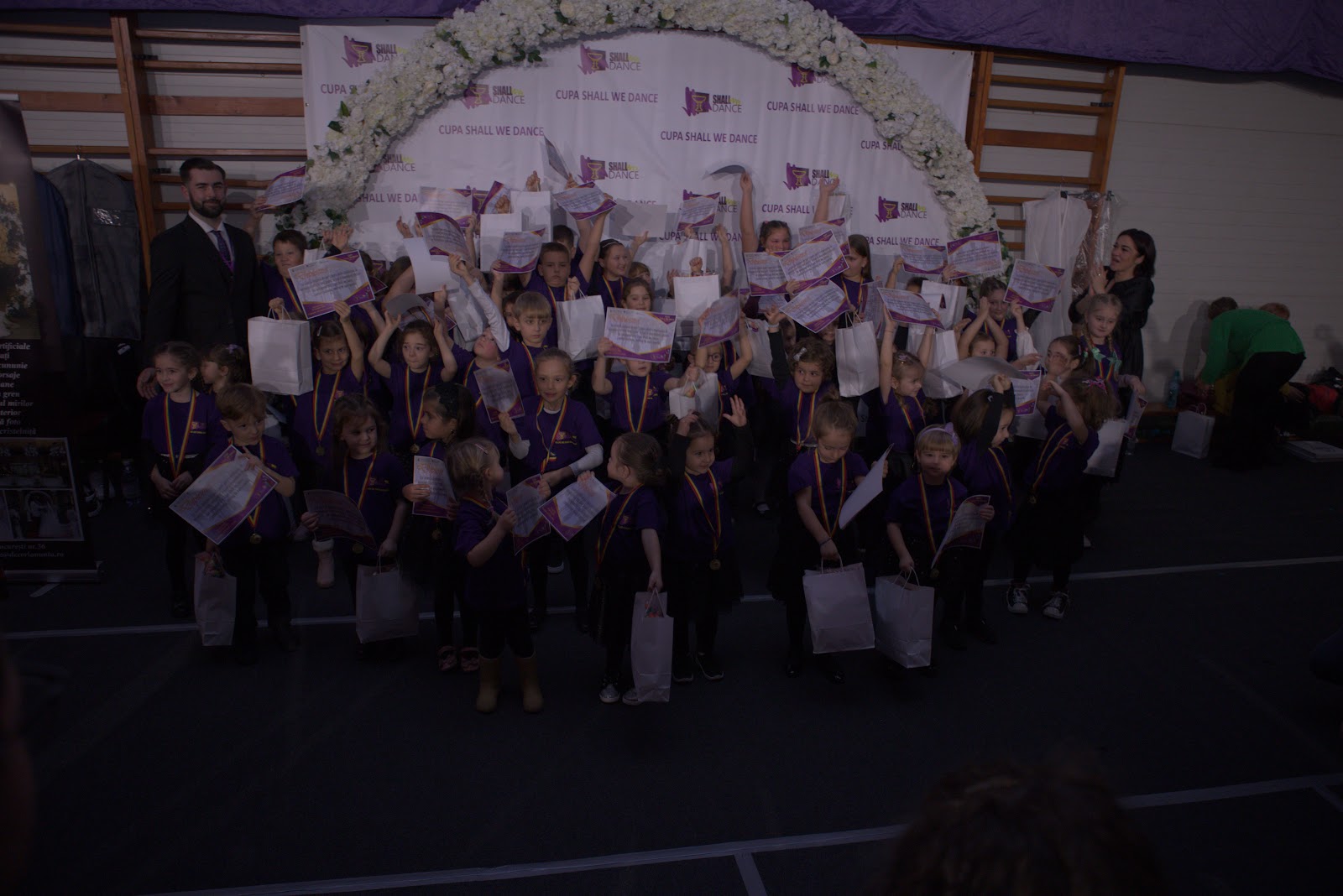 Shall we Dance - Club de dans sportiv