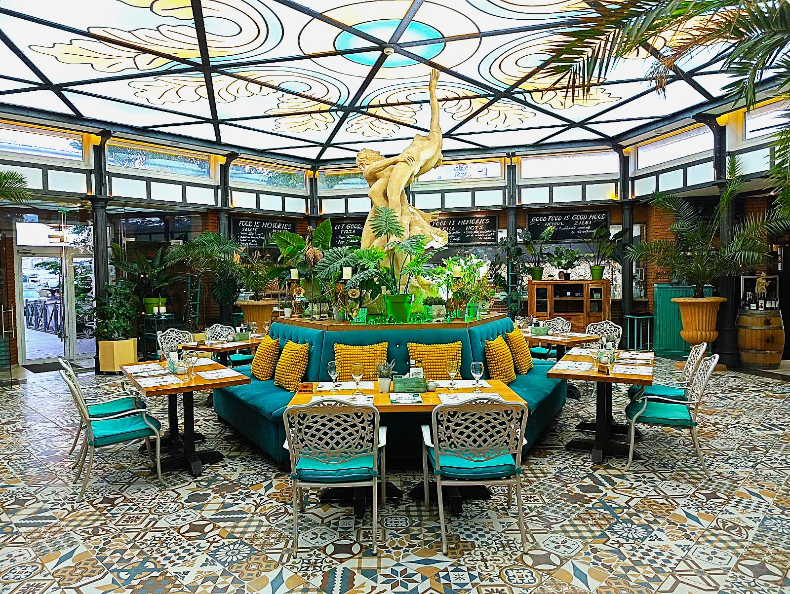 Garden Restaurant