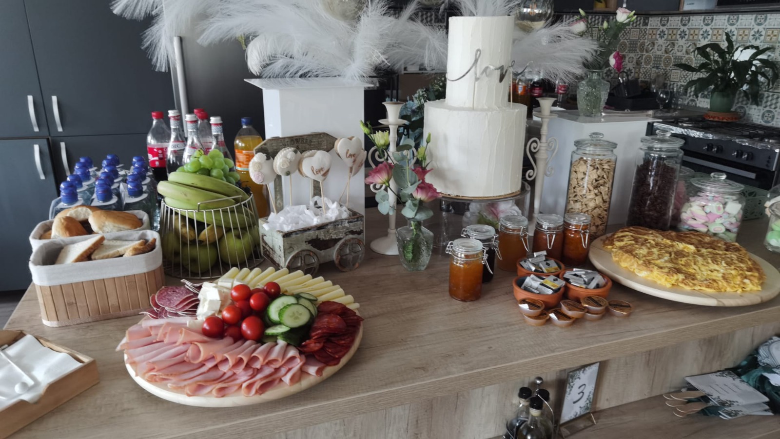 anin catering