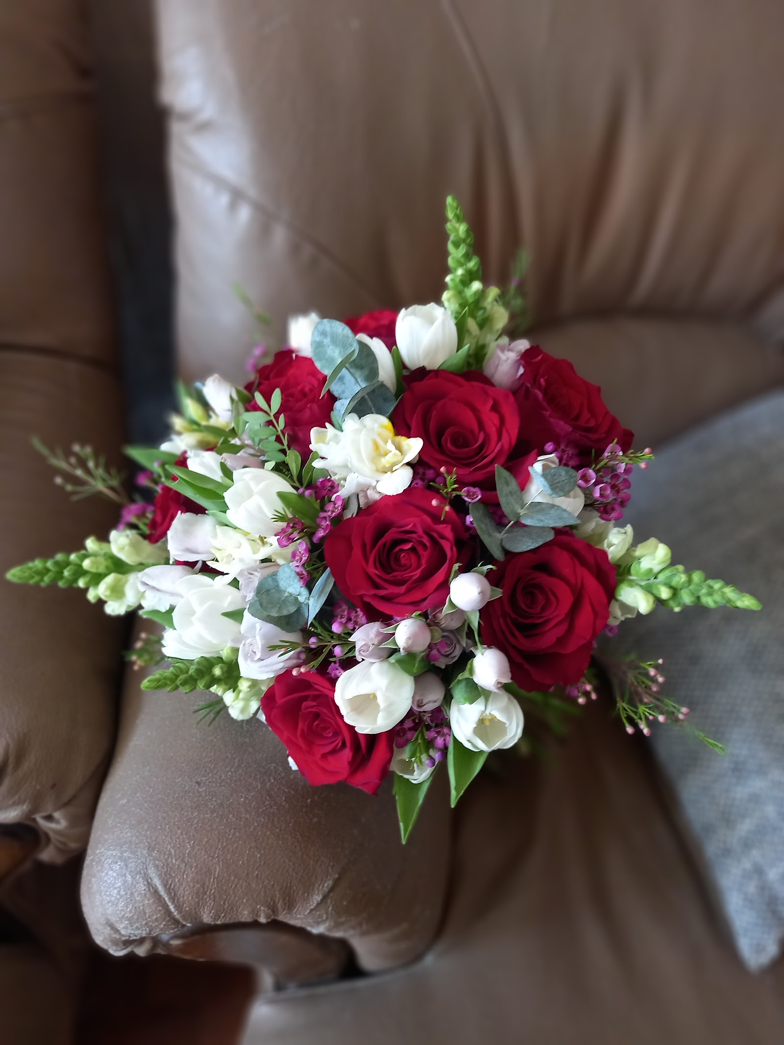 FLORĂRIA CASA GIULIA FLOWERS NON STOP BUZĂU