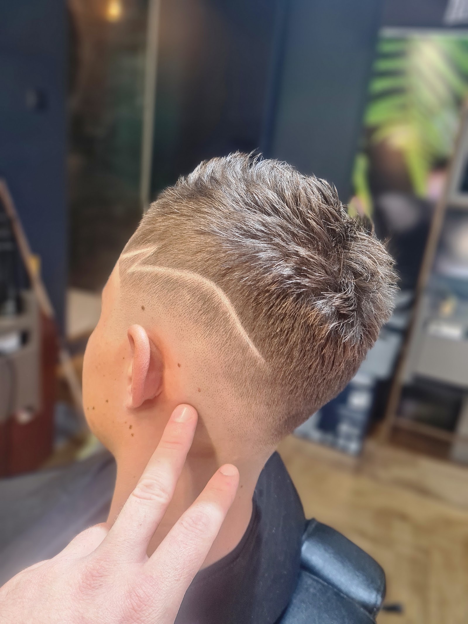 Doctor Hair Salon