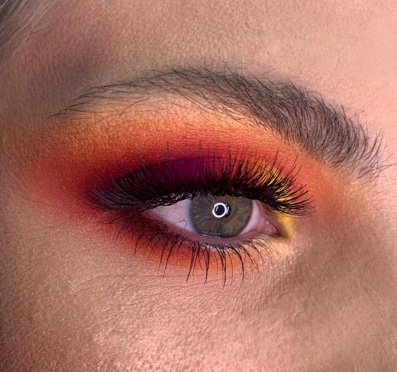 Gyu Georgiana Make-up Artist
