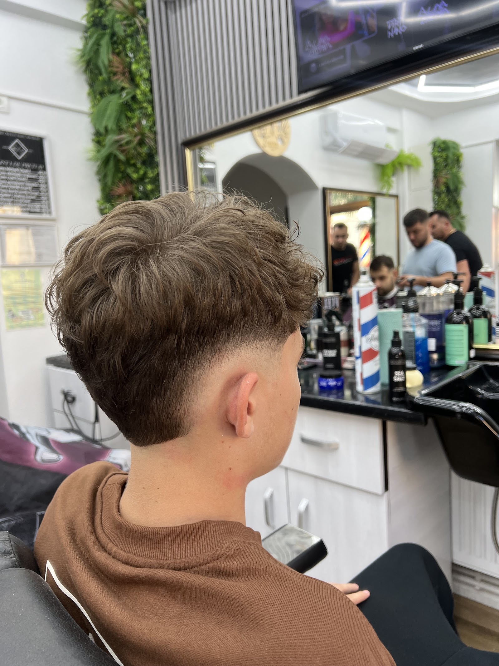 Wall Street hair salon
