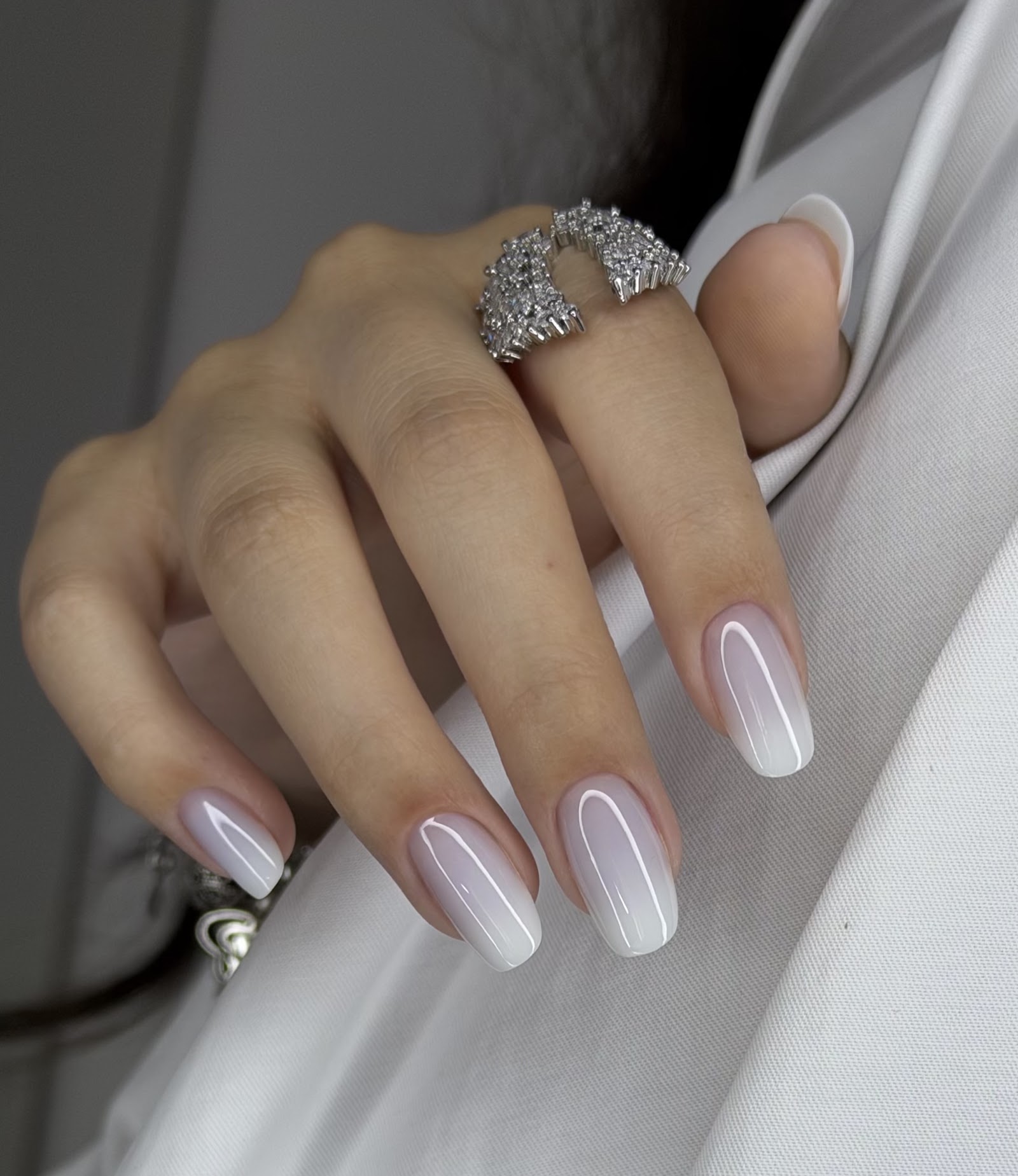 Oana Mocanu Nail Instructor
