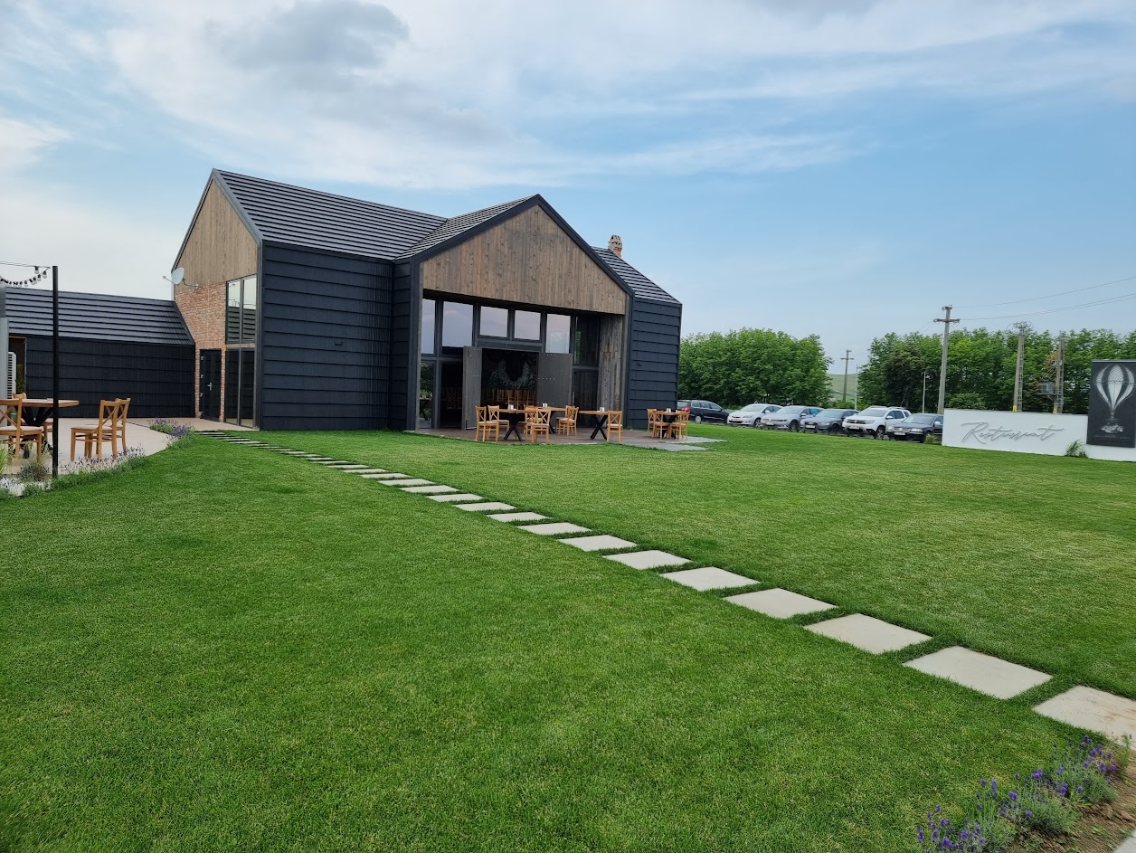 DAR Events - Restaurant & Barn